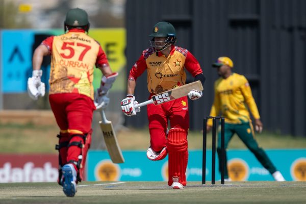 Chevrons fall short as South Africa complete comfortable chase in Windhoek